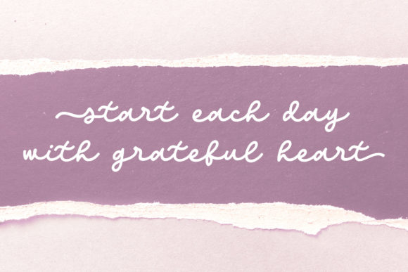 Kind Heart Font: A Handwritten Typeface for Editorial Design